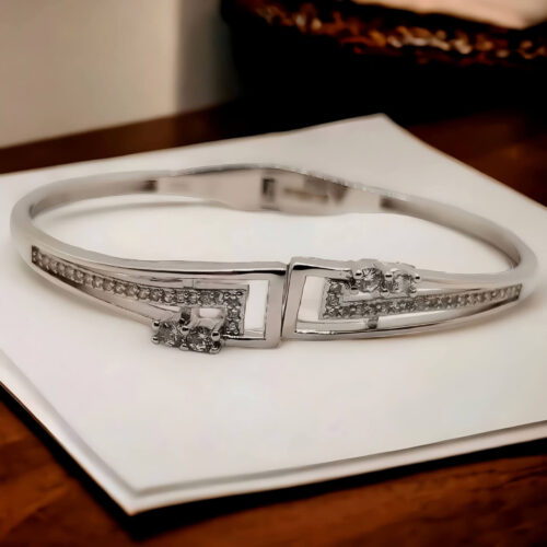 925 Sterling Silver Spring Bracelet