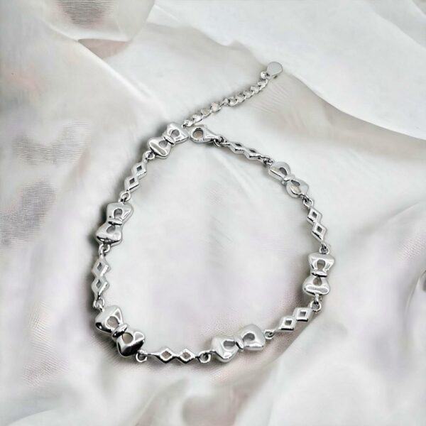 Silver Interlock Shining Bracelet