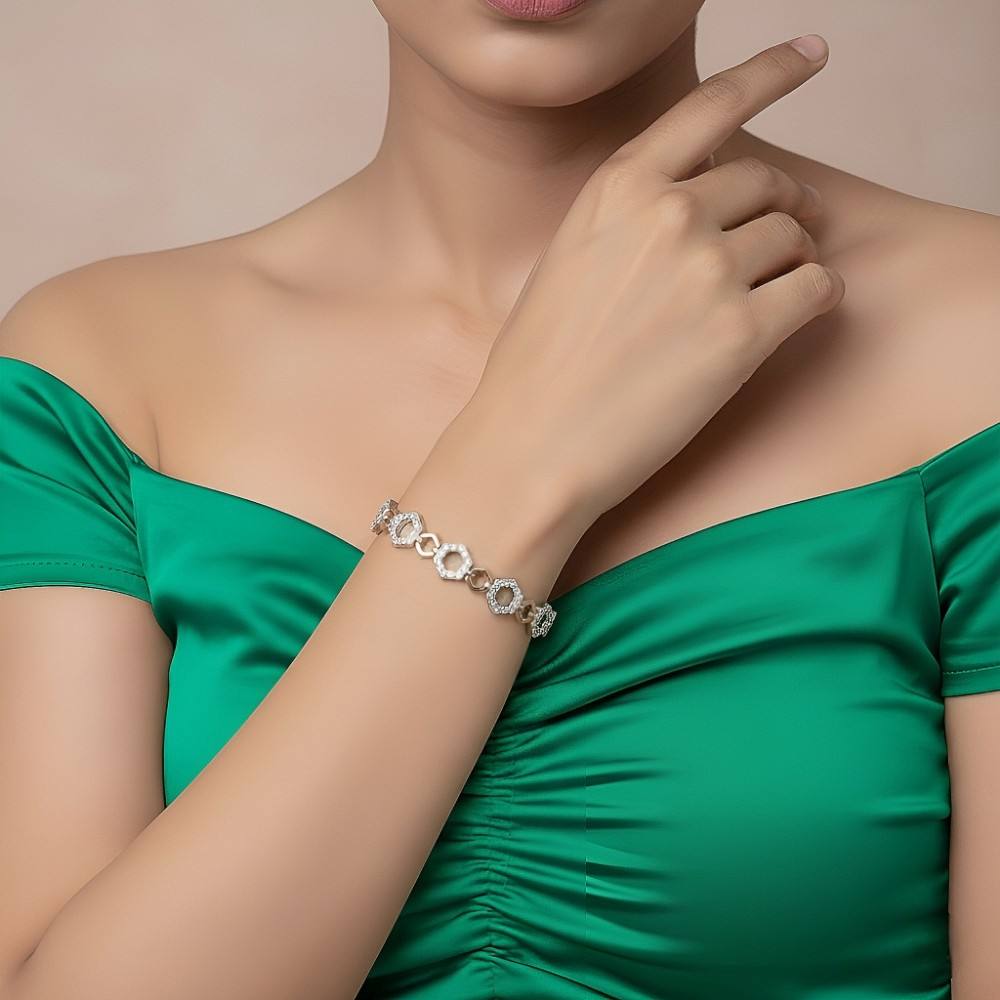 LTBR193 925 Silver Bracelet for Women wear in women hand