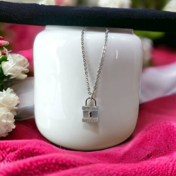 925 Silver Lock Pendant Necklace