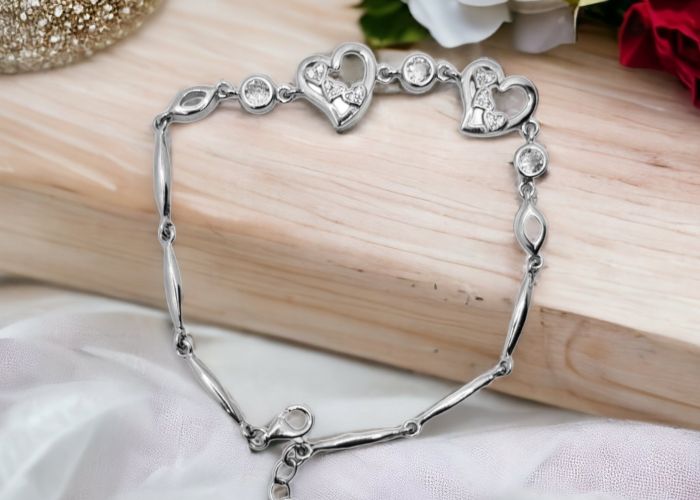 Heart Bracelet design