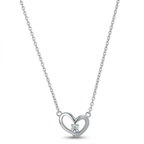 Close-up view of the 925 silver heart necklace for women featuring a sparkling center solitaire crystal and pave details